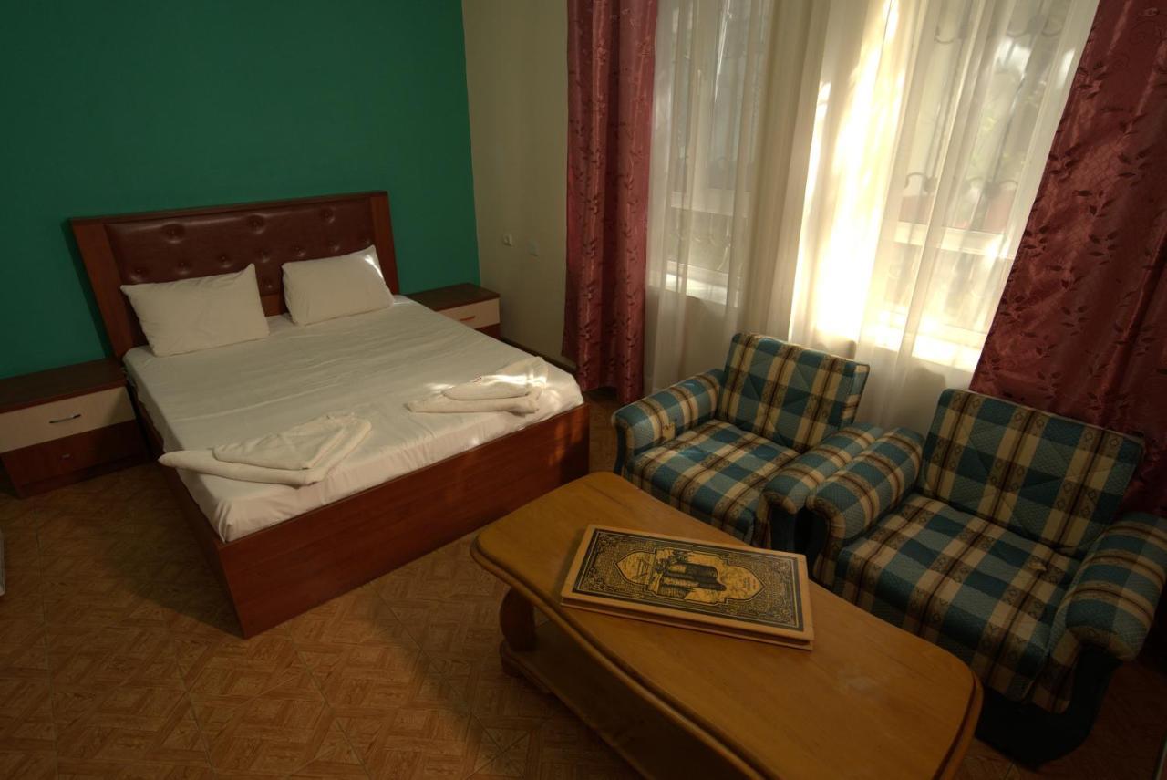 Atlant Hotel 나브란 외부 사진